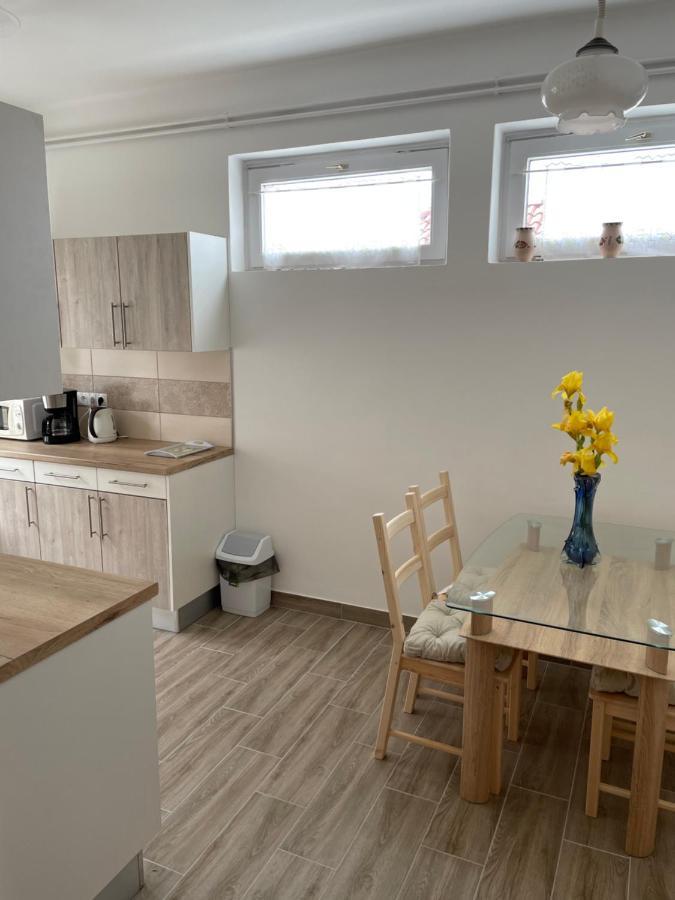 Pingvin Cukrászda Apartman Balatonmáriafürdő Kültér fotó